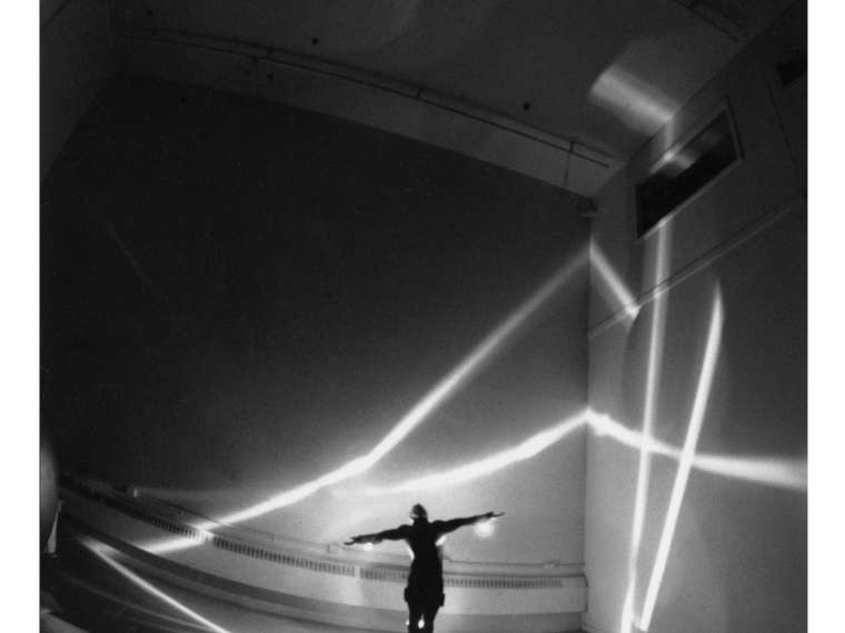 Light Dance 1989 MIT Center for Advanced Visual Studies. Photo: Noah Riskin