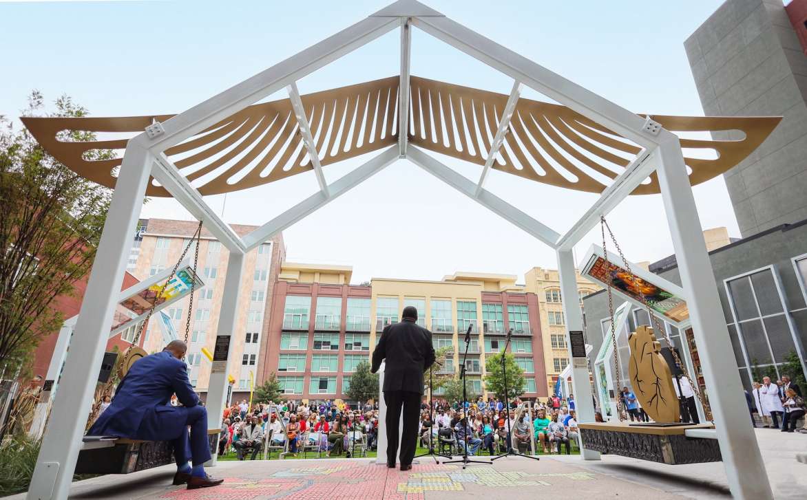 Matthew Mazzotta and Ellamonique Baccus, Chester I. Lewis Reflection Park for the City of Wichita Department of Parks and Recreation, 2023. Image courtesy of the artists.