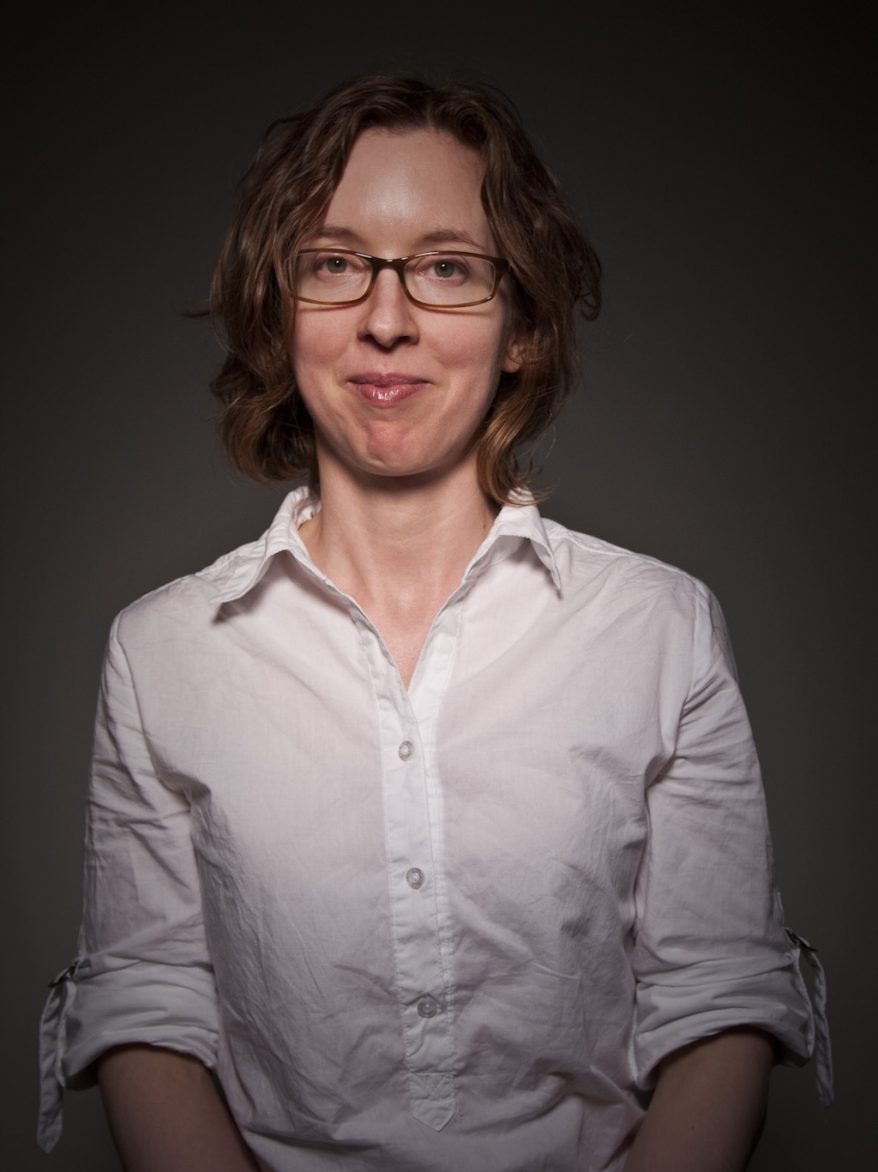 Portrait photo of Kelly Dobson